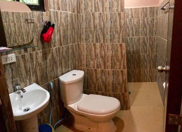 Kojie Guest House 莫阿尔博阿 外观 照片